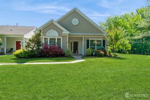 497 SKYLARK DR, MONROE, NJ