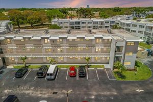 2200 PARK LN APT 306, HOLLYWOOD, FL