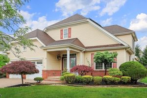9 INDEPENDENCE CT, SOMERSET, NJ
