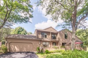 970 LONGMEADOW CT, LAKE BARRINGTON, IL