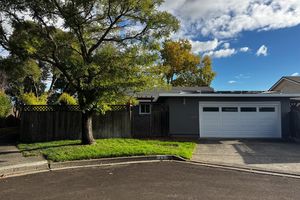 25 TEMELEC CIR, SONOMA, CA