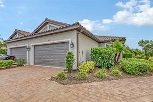 10254 MORNING MIST LN, SARASOTA, FL