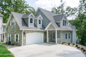 43 OVERLOOK CIR, CROSSVILLE, TN