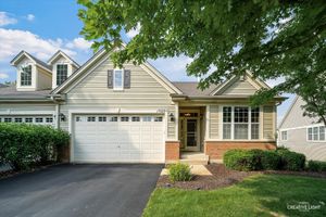 1920 GLENWOOD CIR B, SUGAR GROVE, IL