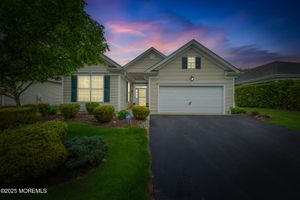 31 BALMORAL DR, JACKSON, NJ