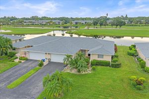 7077 W COUNTRY CLUB DR, SARASOTA, FL