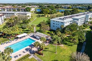 2803 VICTORIA WAY H2, COCONUT CREEK, FL