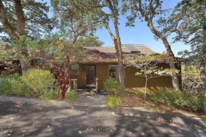 14 OAK FOREST LN, SANTA ROSA, CA