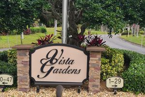 44 VISTA GARDENS TRL 106, VERO BEACH, FL