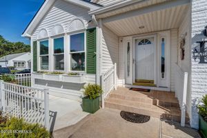 1 CARDIGAN DR, TOMS RIVER, NJ