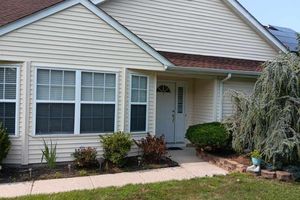 17 WELLINGTON LN, LAKEWOOD, NJ