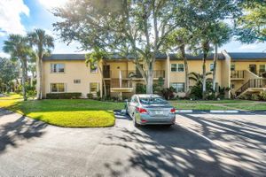 148 LAKE CONSTANCE DR # 148, WEST PALM BEACH, FL