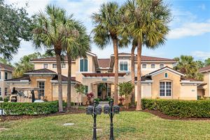 10507 SEVILLA DR APT 101, FORT MYERS, FL