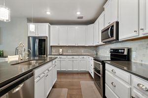 651 N WATTERS RD APT 7105, ALLEN, TX