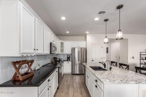 4574 W HANNA DR, ELOY, AZ
