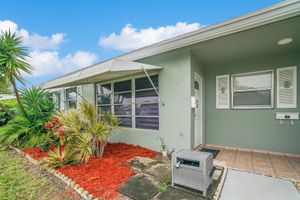 902 SOUTH DR C, DELRAY BEACH, FL
