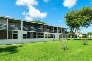 98 KINGSWOOD E UNIT E, WEST PALM BEACH, FL