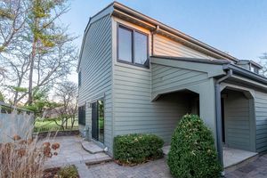 245 TIMBER RIDGE LN # 245, LAKE BARRINGTON, IL