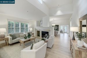 2504 SAKLAN INDIAN DR, WALNUT CREEK, CA