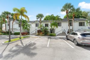 7465 GLENDEVON LN APT 1207, DELRAY BEACH, FL