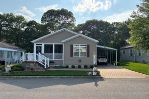 1661 OLD COUNTRY RD 540, RIVERHEAD, NY