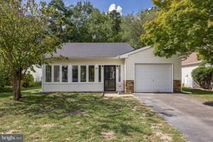 55 SHEFFIELD PL, SOUTHAMPTON, NJ