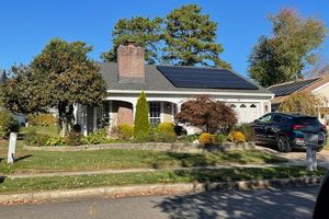 14 BURTONS DR, SOUTHAMPTON, NJ