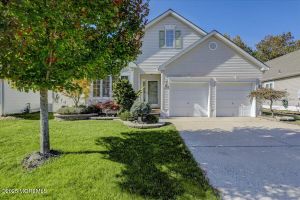 54 MERION LN, JACKSON, NJ