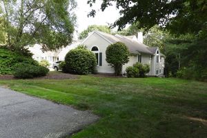 181 LEISURE GREEN DR, MASHPEE, MA