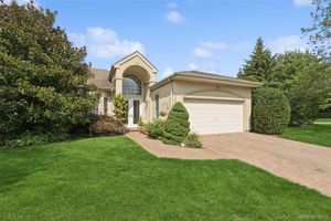 382 ALTESSA BLVD, MELVILLE, NY