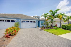 5767 HIGHBOURNE DR, NAPLES, FL