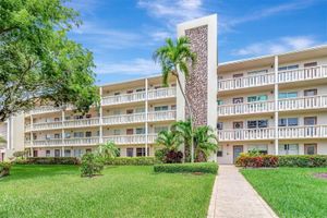 1076 NEWPORT Q # 1076, DEERFIELD BEACH, FL