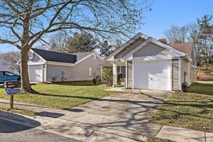 2246 AGINCOURT RD, TOMS RIVER, NJ