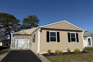 57 INNSBRUCK DR, TOMS RIVER, NJ