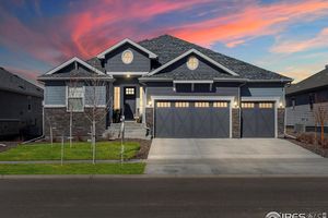 9035 S SHAWNEE CT, AURORA, CO