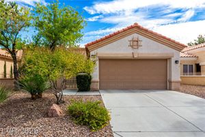 2004 BELLVIEW ST, LAS VEGAS, NV