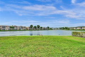 7739 SOUTHAMPTON TER APT 415, TAMARAC, FL