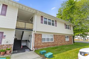5 UTAH DR D, MATAWAN, NJ