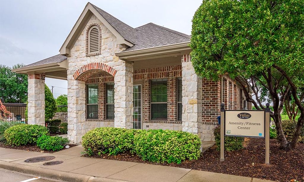 Amenity & Fitness Center