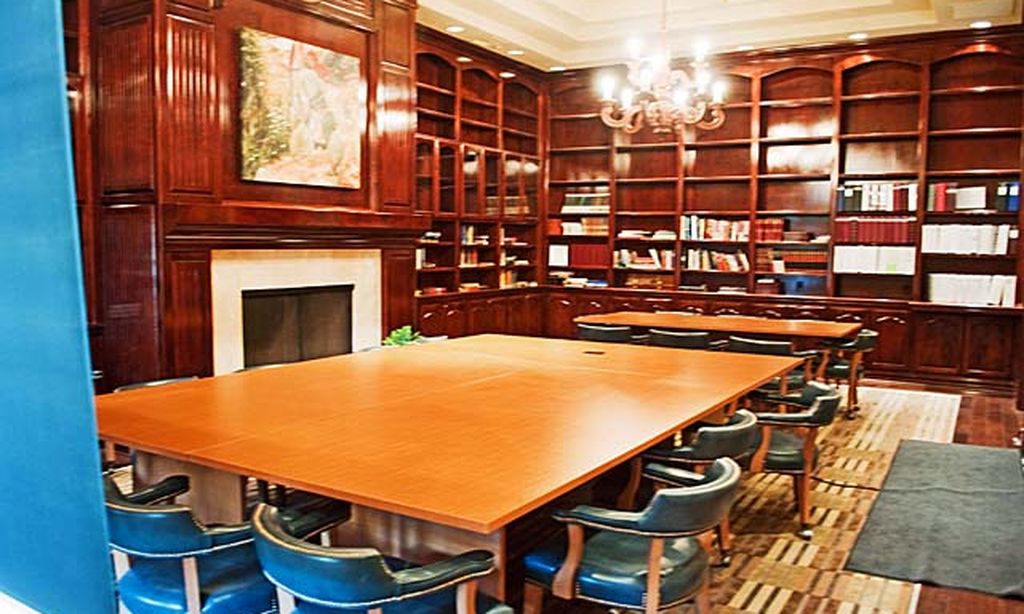 Oakwood Library & Conference Room