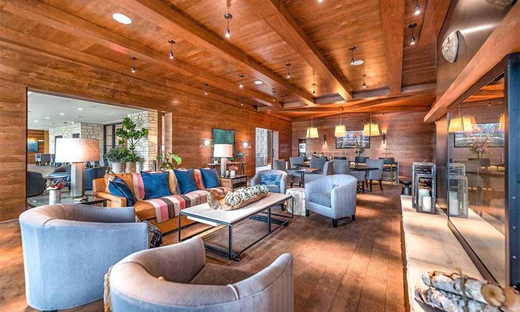 12,000 sq. ft. of Amenity Space