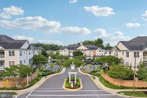 410 HAMLET CLUB DR UNIT 203, EDGEWATER, MD