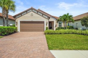 6253 MESA GLN, BRADENTON, FL