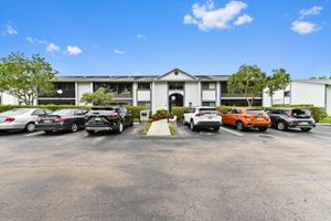 15445 LAKES OF DELRAY BLVD APT 105, DELRAY BEACH, FL