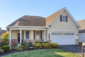 86 PRESIDENTS DR, MECHANICSBURG, PA