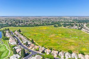7208 DELTA BREEZE LN, ROSEVILLE, CA
