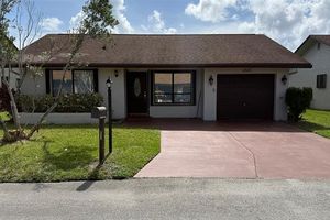 1545 SW 23RD TER, DEERFIELD BEACH, FL