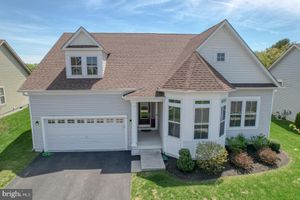 42 STRAVINSKY AVE, MIDDLETOWN, DE