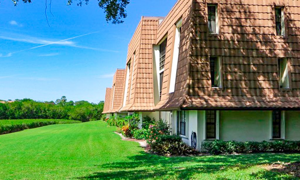 Low-Maintenance Condominiums