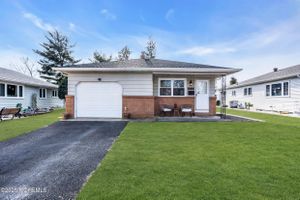 7 GEORGETOWN DR, TOMS RIVER, NJ